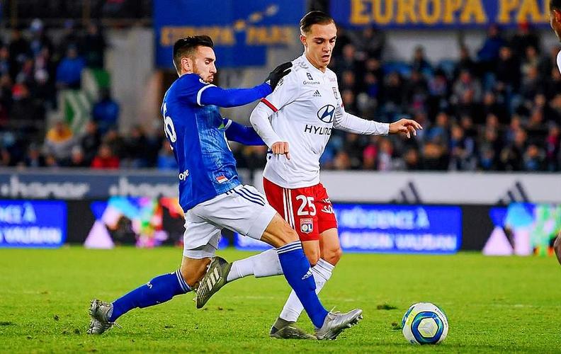 法甲-梅西破门!姆巴佩失点+伤退 巴黎3-1蒙彼利埃