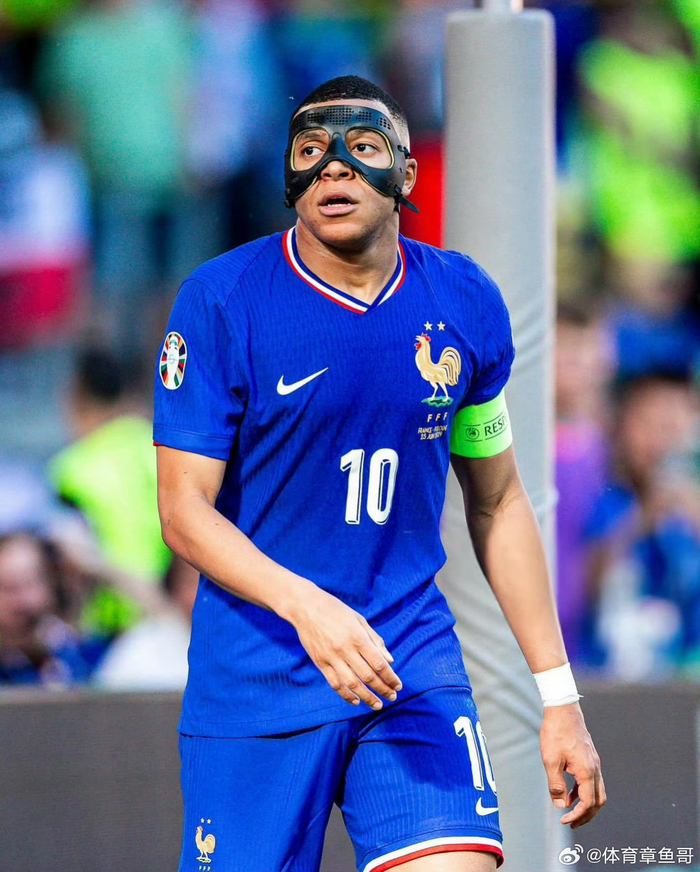 湖人141-114力克老鹰 球员评价：4人满分，4人及格，克内克特低迷