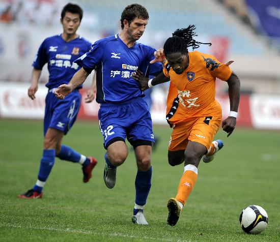 综合体育赛事回顾 专家视角复盘关键对决