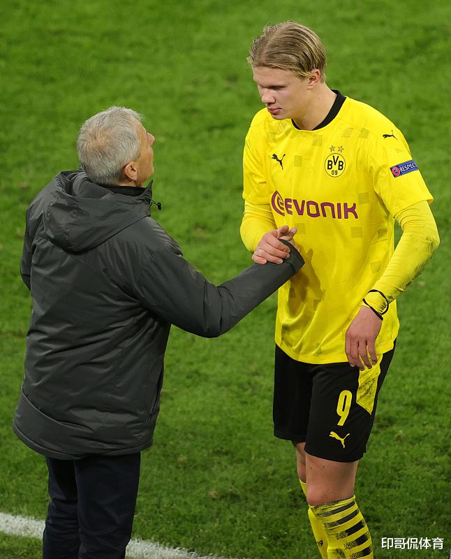 夸梅：NBA已变成WWE 没有竞争只有娱乐 詹姆斯每晚都照着剧本演戏